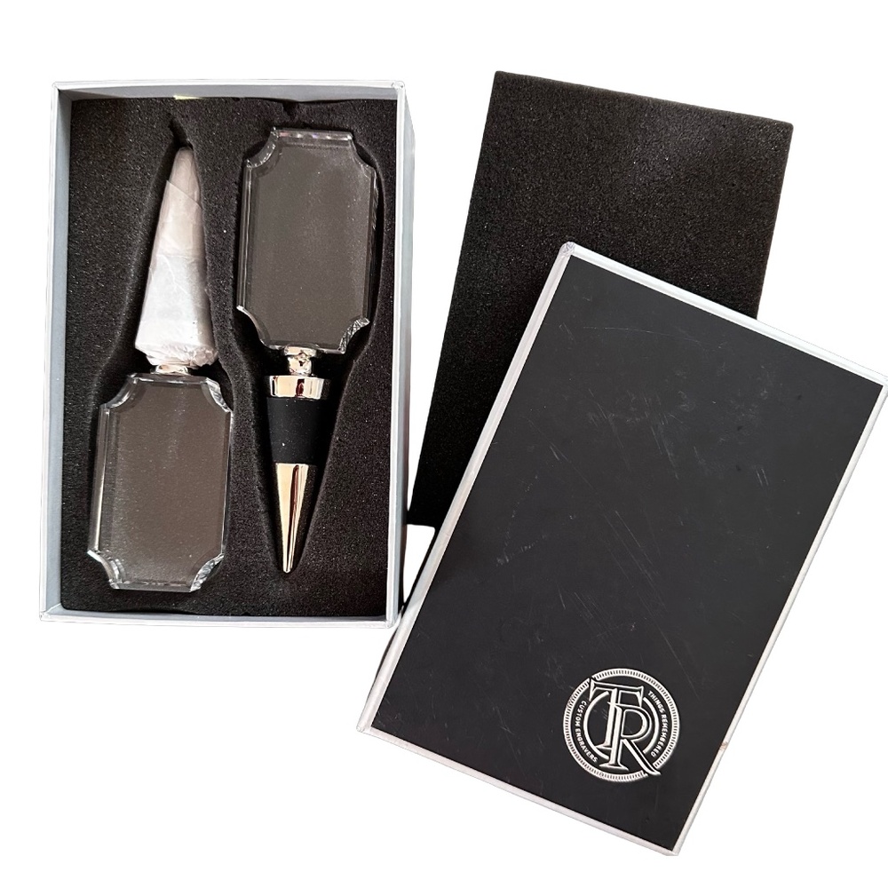 THINGS REMEMBERED Crystal Wine Stopper (pair of 2) w/Box
